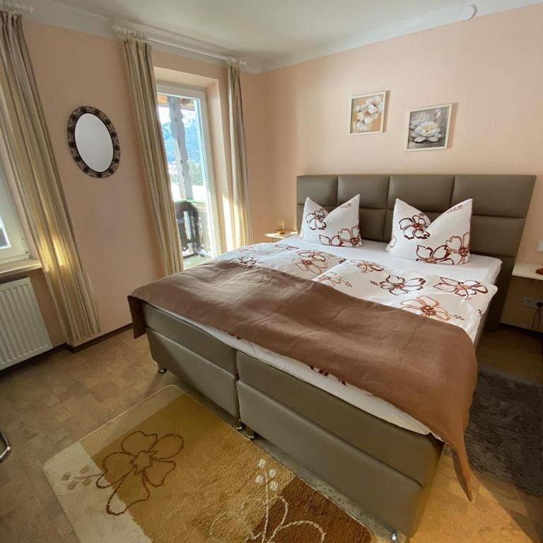 Hotel Restaurant Hausberg Garmisch-Partenkirchen Exteriér fotografie